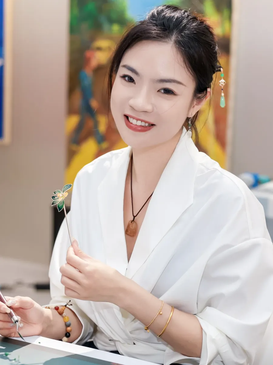 聆花掐丝珐琅非遗体验